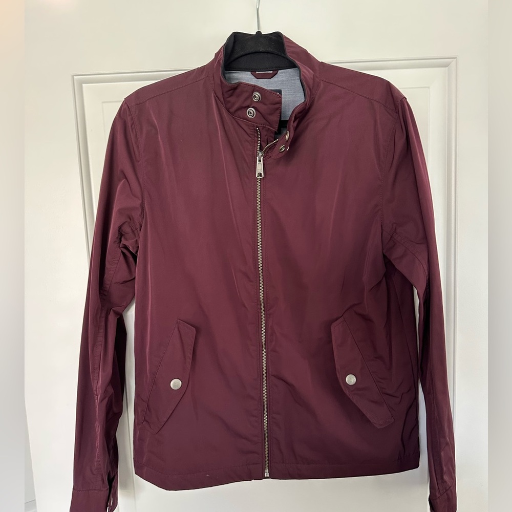 Gap lightweight jacket in burgundy